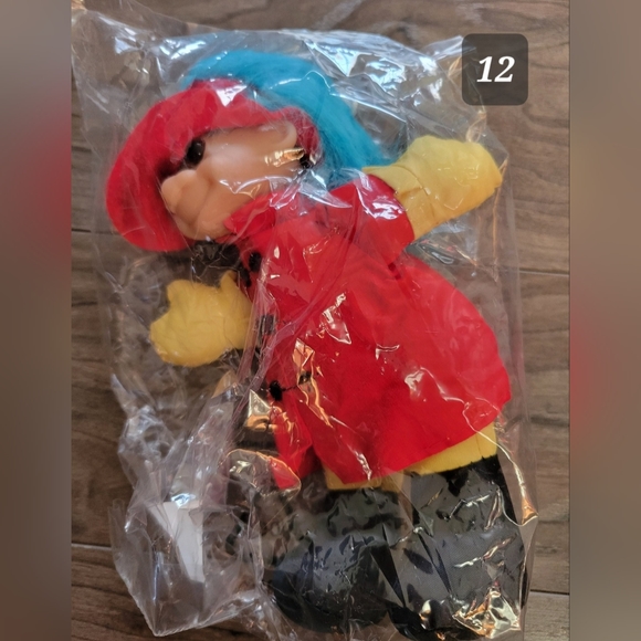 RARE FIND - Vintage troll, 8" / 20 cm Troll doll, stuffed doll, 90s toy - Picture 2 of 2